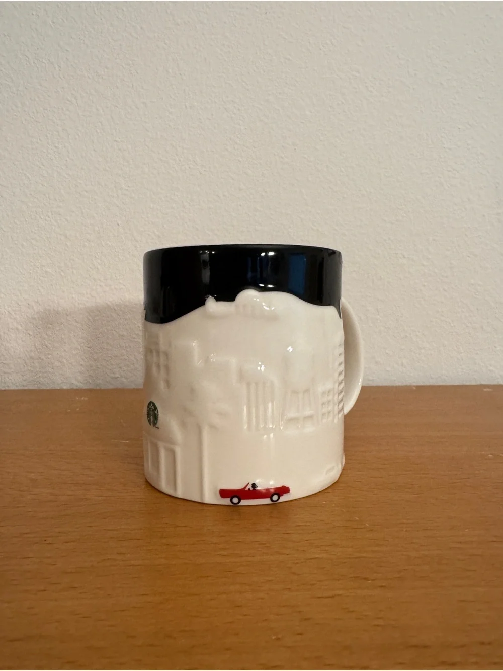 Starbucks | Los Angeles Skyline Red Car Coffee Cup